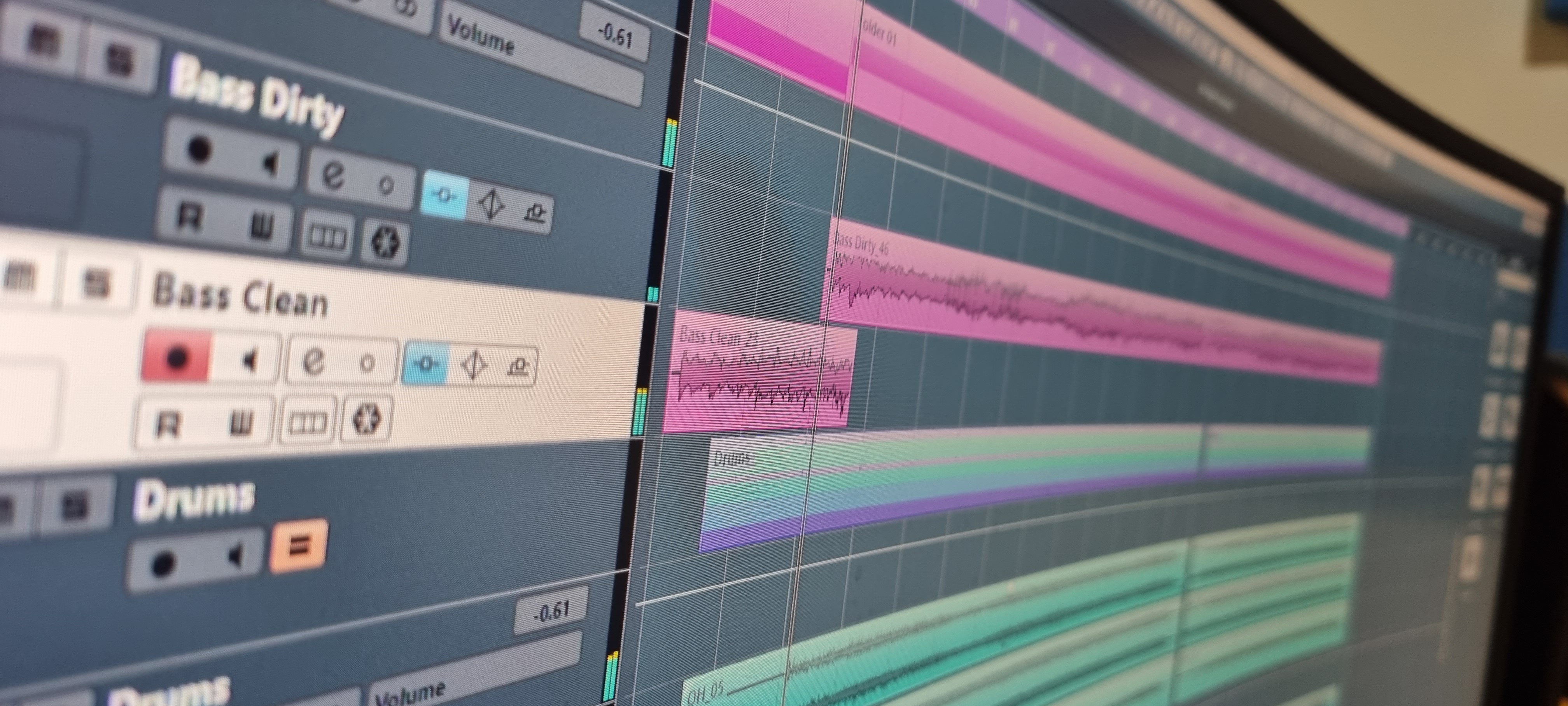 Servicios de edición, mezcla y masterización de audio en Vintage Studio