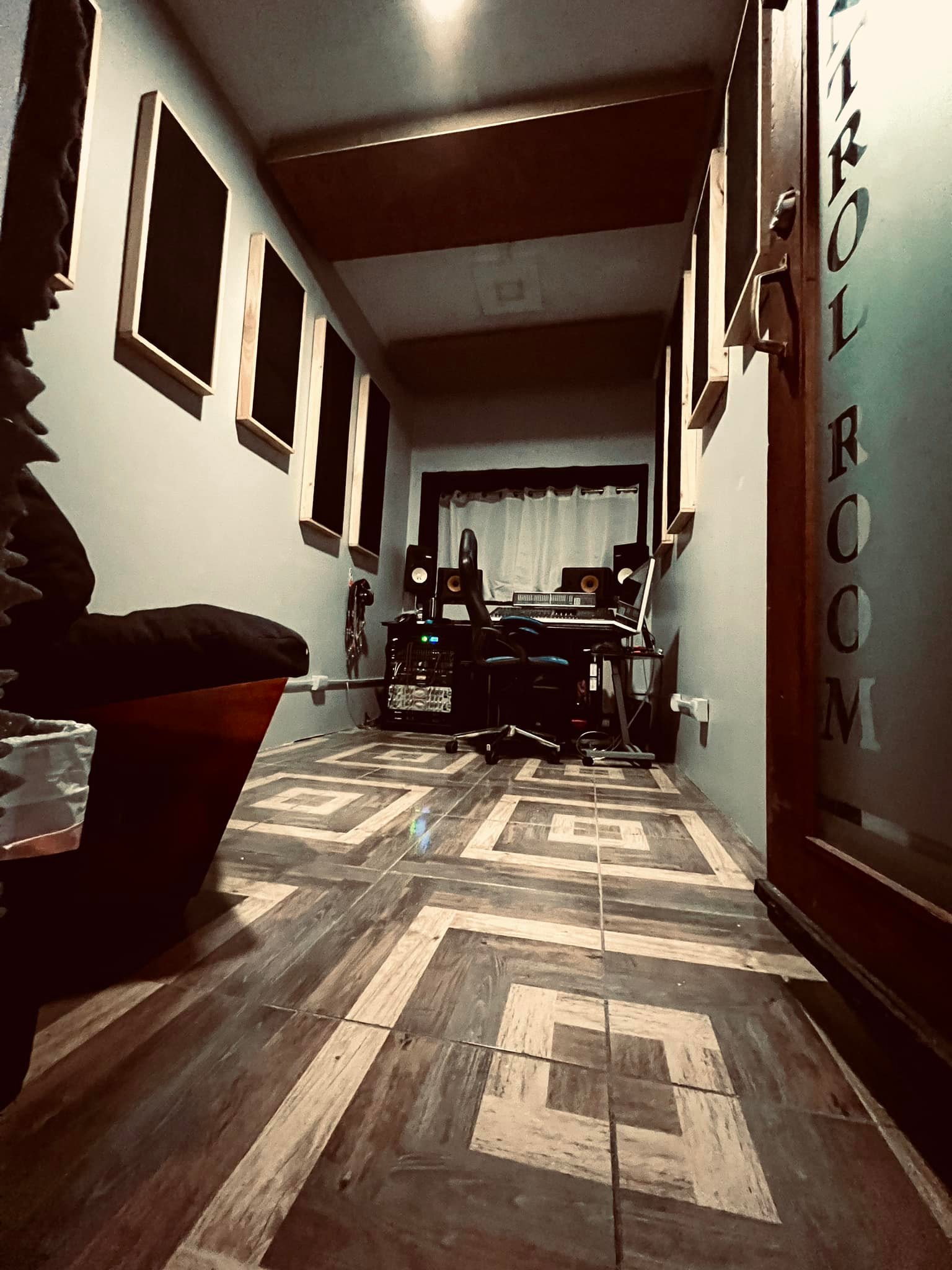 Estudio de grabación profesional en Vintage Studio